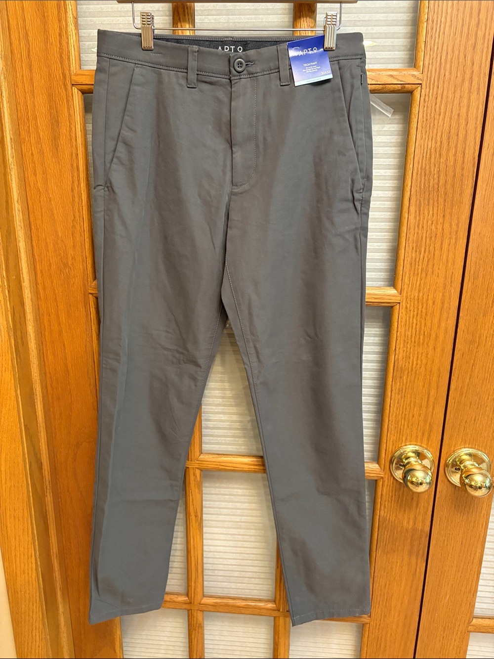 NWT Apt. 9 Men’s Gray Slim Tech Pants